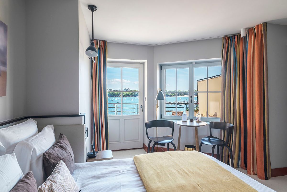 Sea-view room at Hotel Castelbrac, Dinard