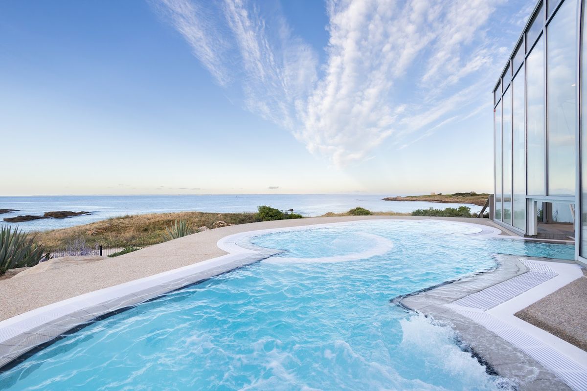 Heated seawater pool and relaxation area at Sofitel Quiberon