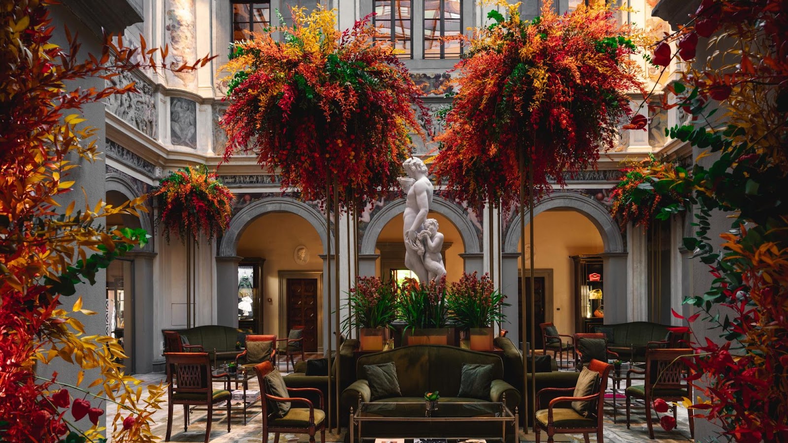 Four Seasons Hotel Firenze and its garden in Florence
