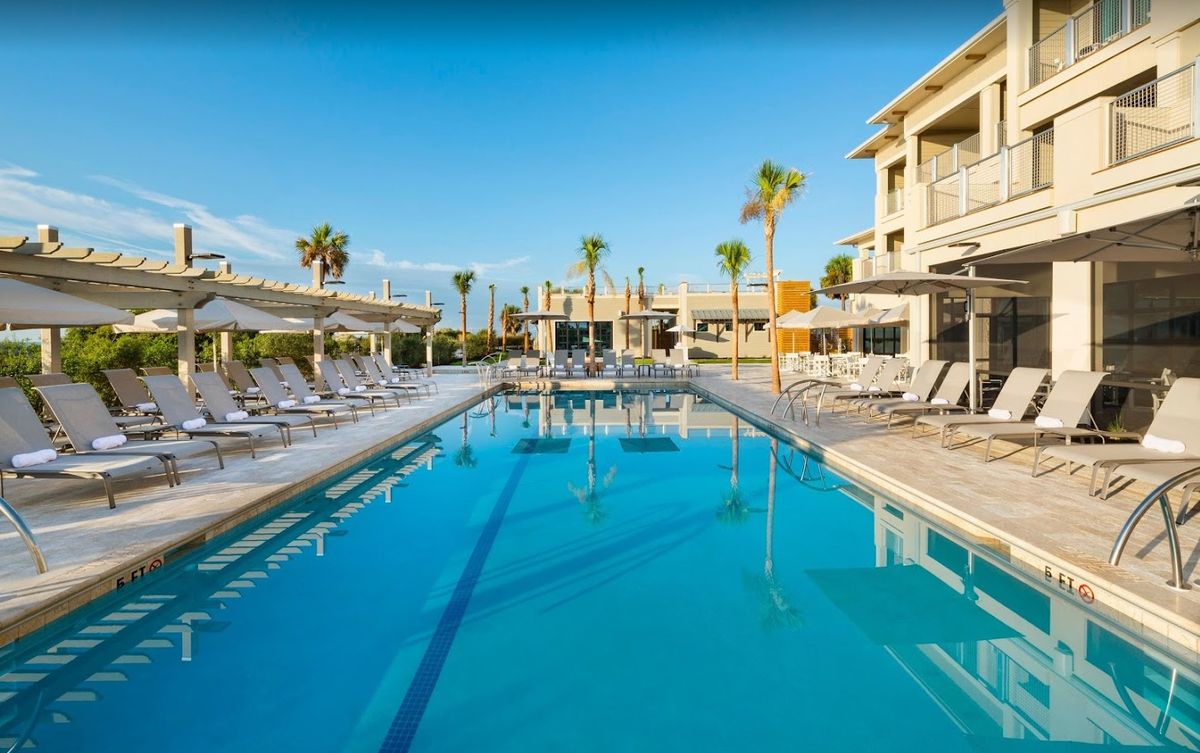 Beachfront pool deck at Jekyll Ocean Club
