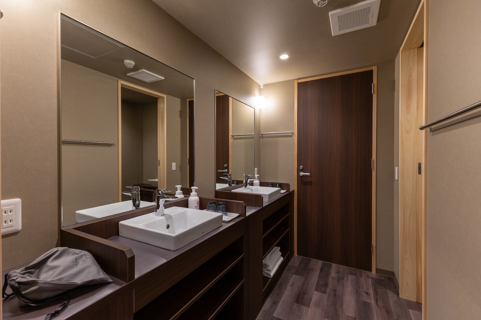 Nishiyama Ryokan in Kyoto, view 3