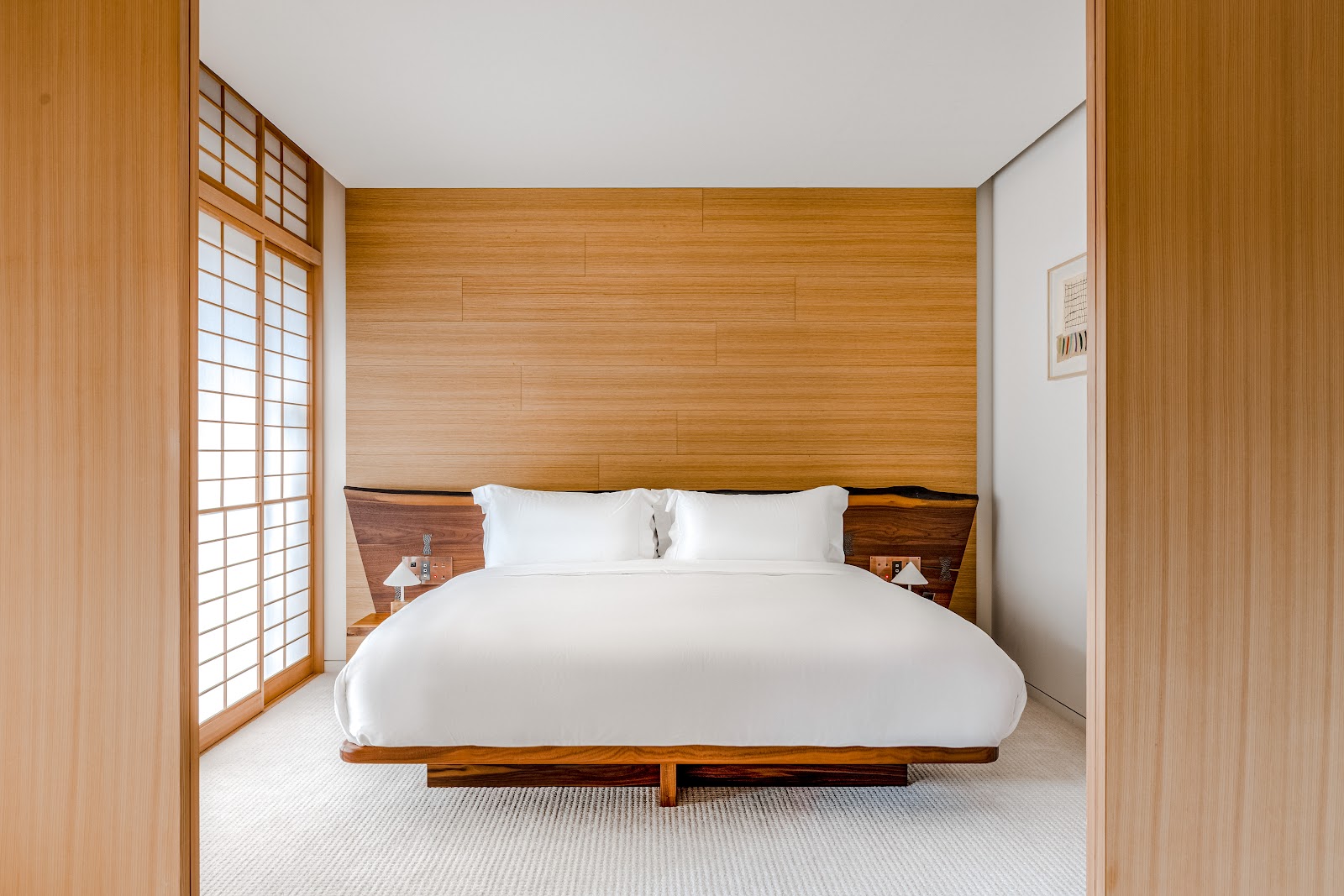 The Shinmonzen in Kyoto, view 4