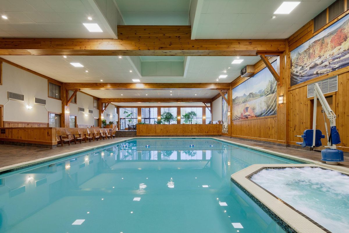 Guest room at Crowne Plaza Lake Placid