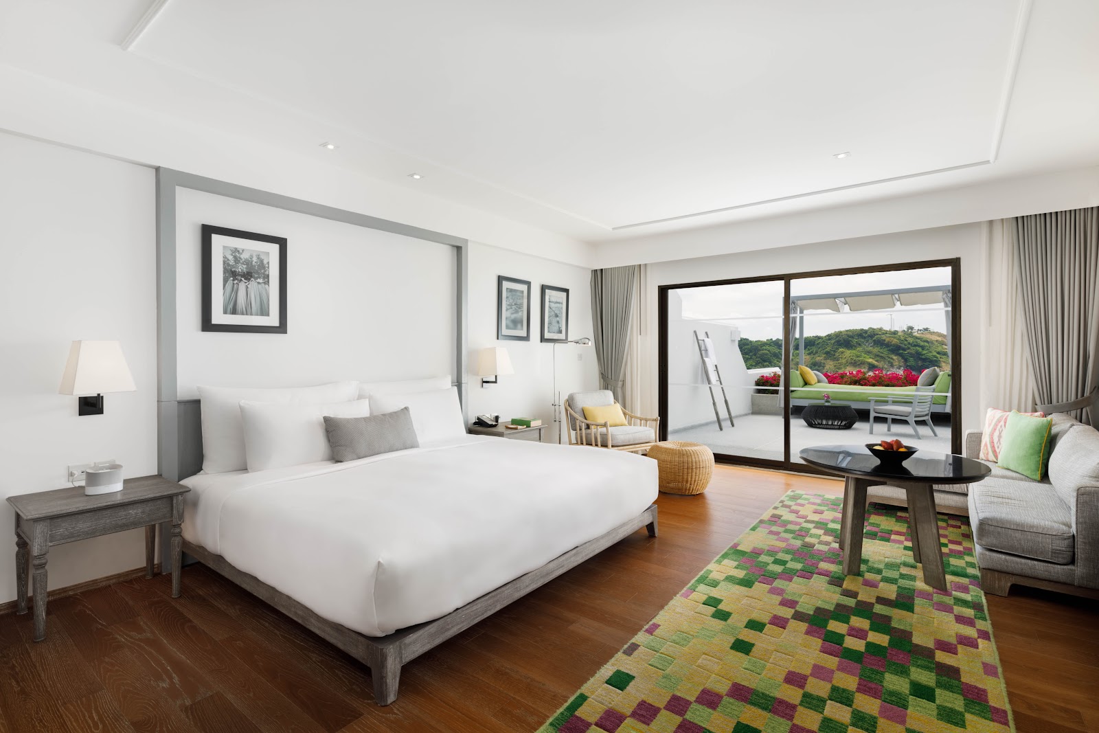 The Nai Harn in Phuket, view 2