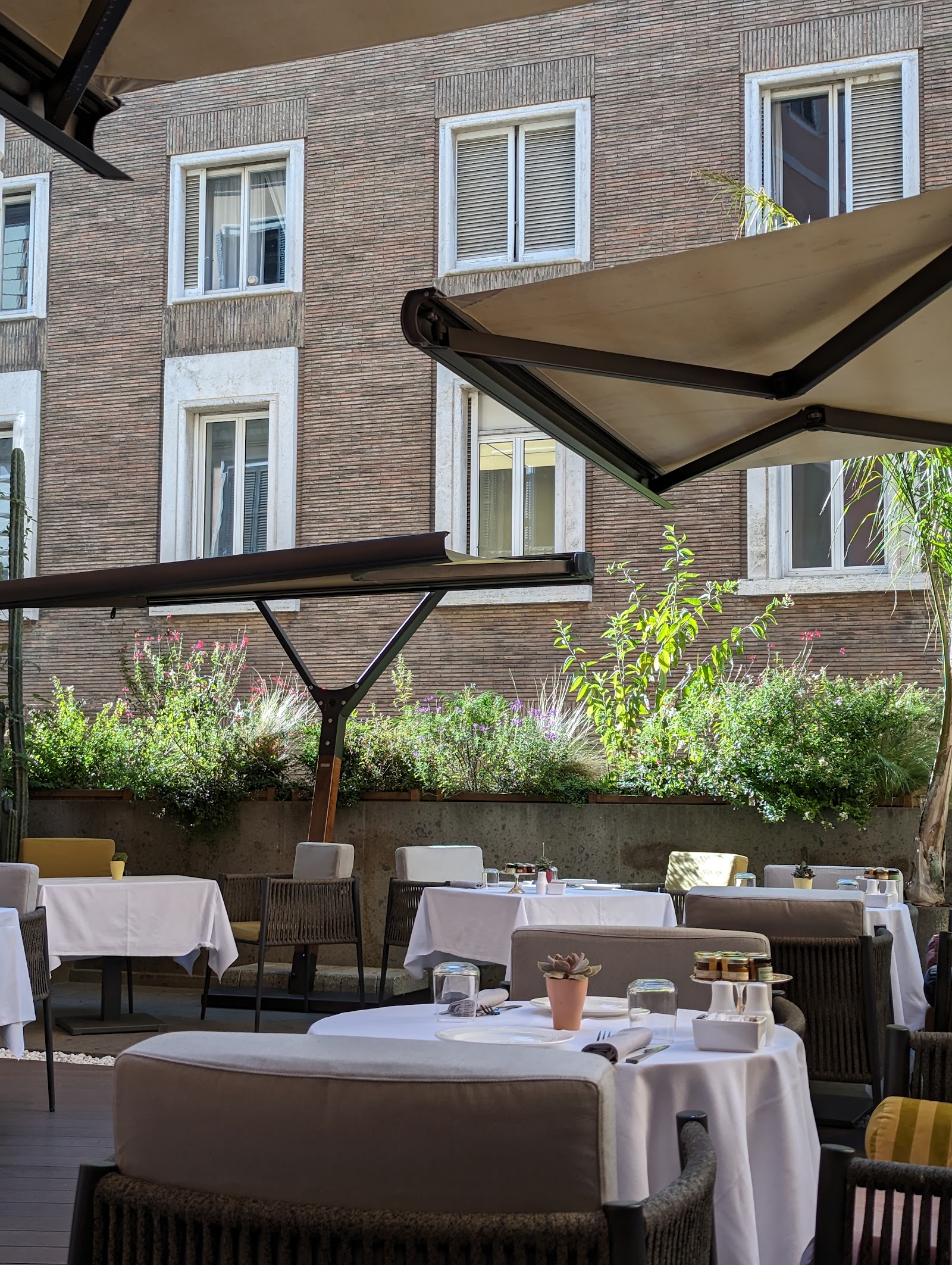 Elizabeth Unique Hotel, luxury hotel in Rome