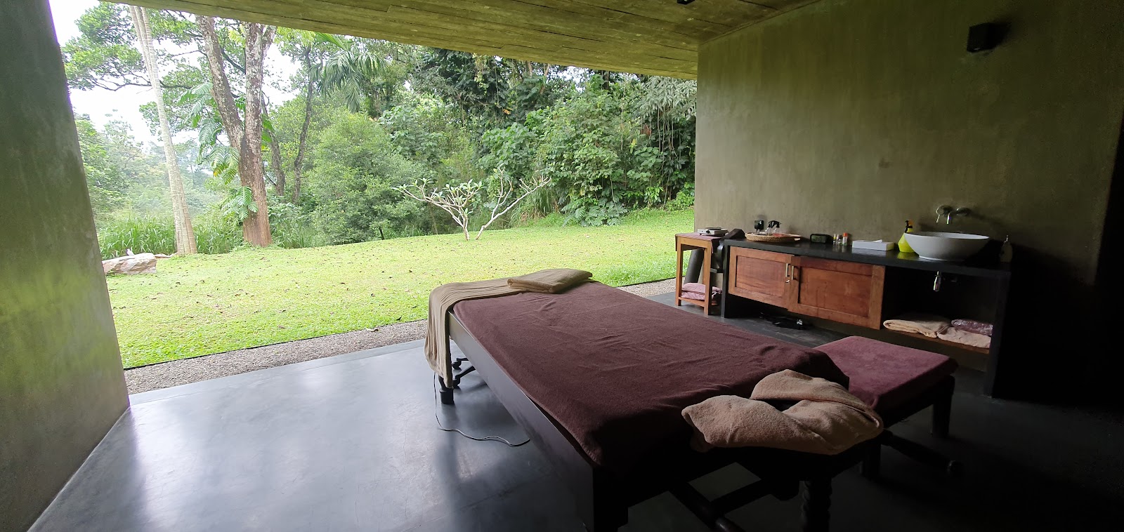 Santani wellness resort, Sri Lanka